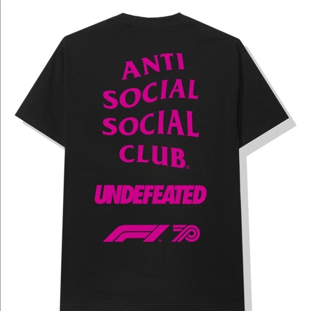 Anti social social club x undefeated size large